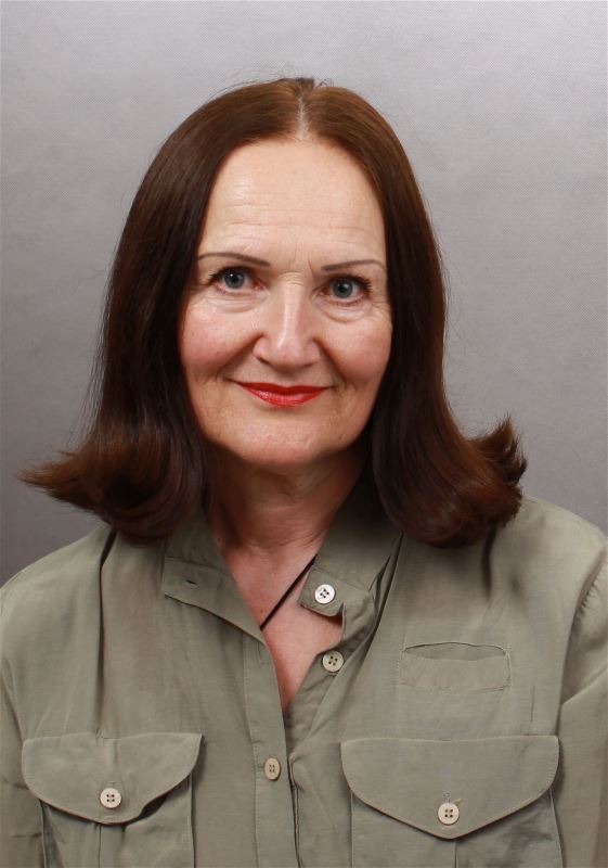 Няня Елена